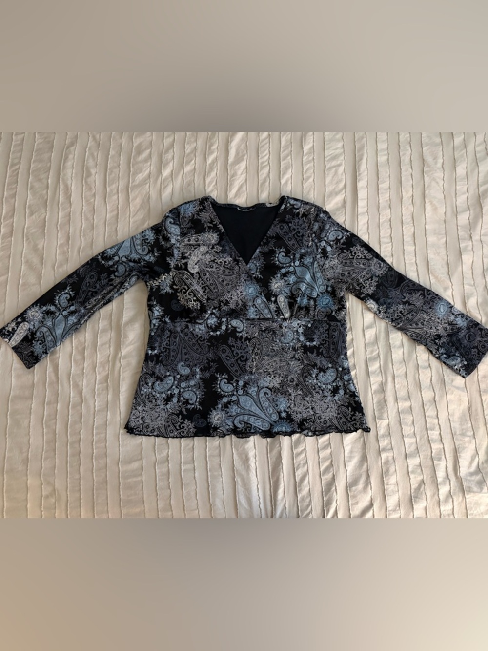 Women’s Black & Blue Paisley Wrap Top